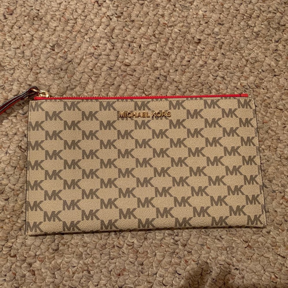 MK wristlet